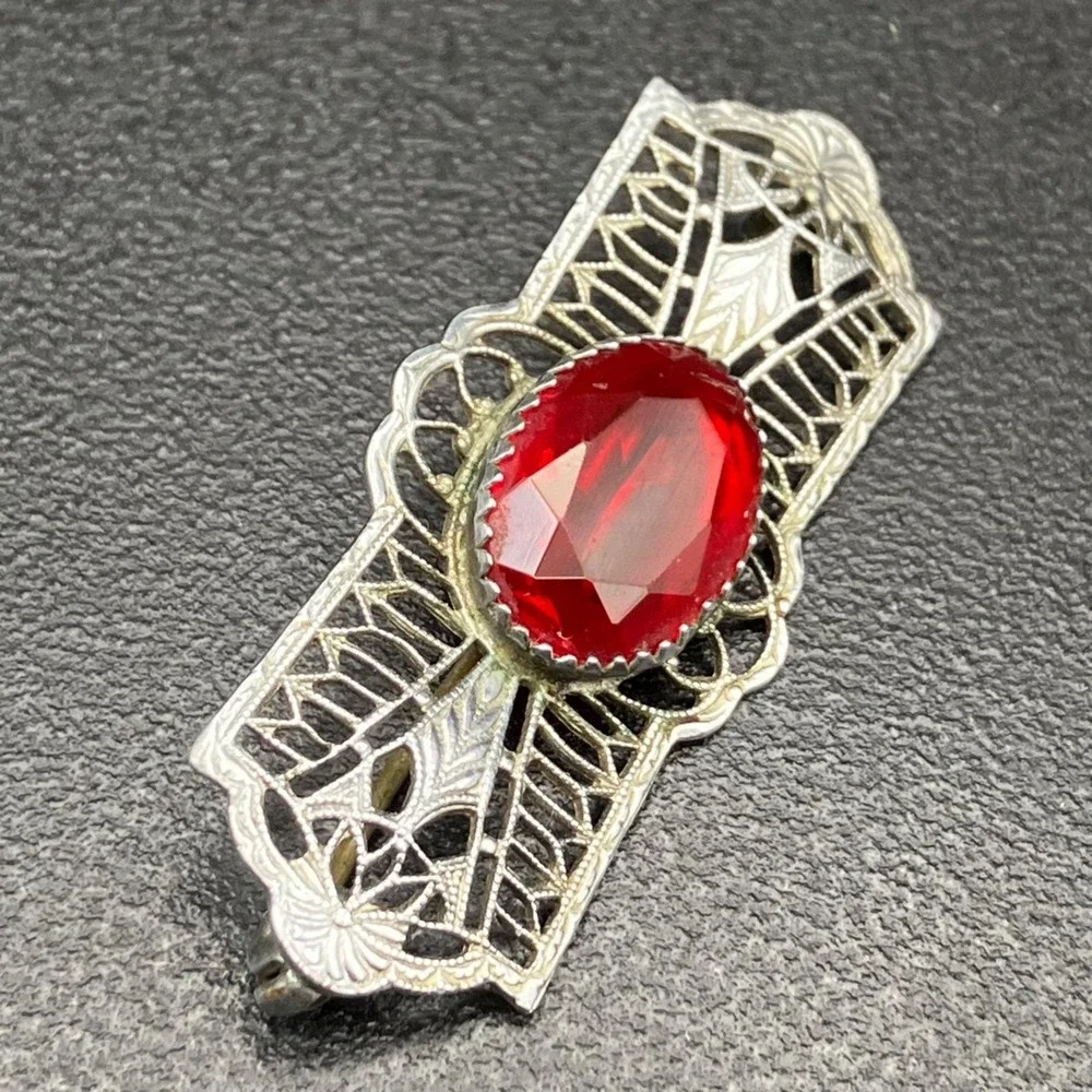 Antique Art Deco Silver Tone Filigree Brooch Red Faceted Glass C Clasp